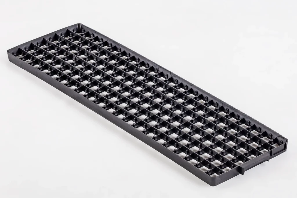 Setter Tray | Best Poultry Technology